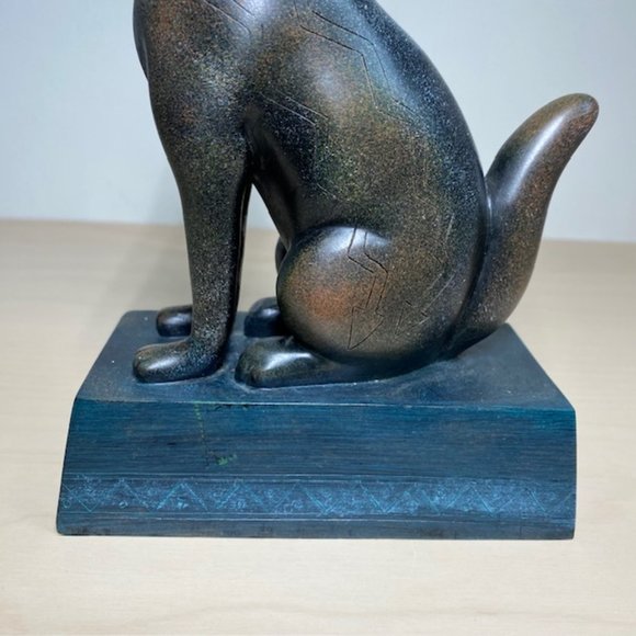 Southwestern/Native American Wolf Sculpture - Vintage - Picture 8 of 12